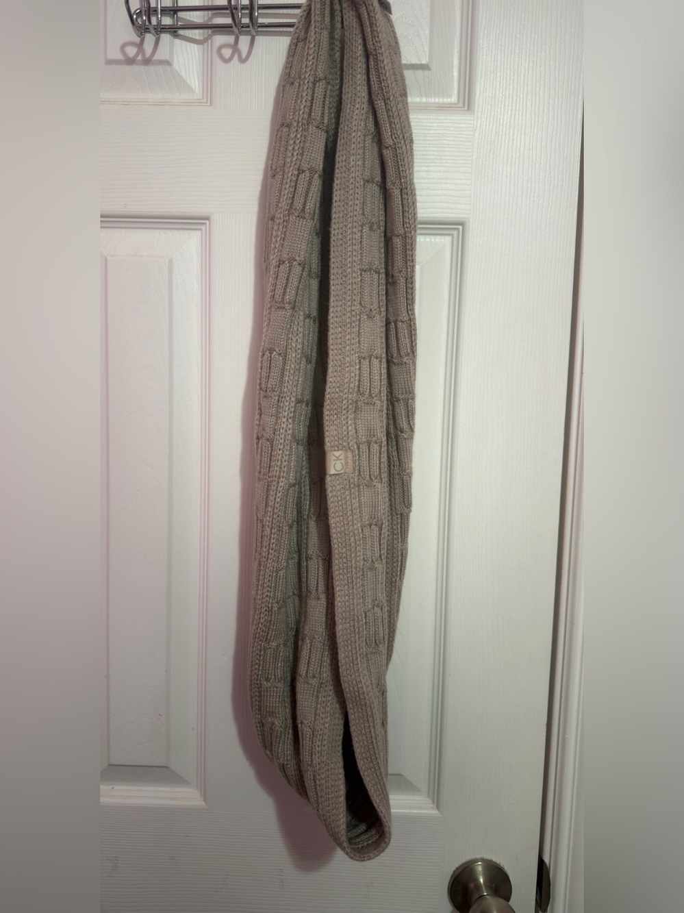 Calvin Klein Cable Knit Infinity Scarf